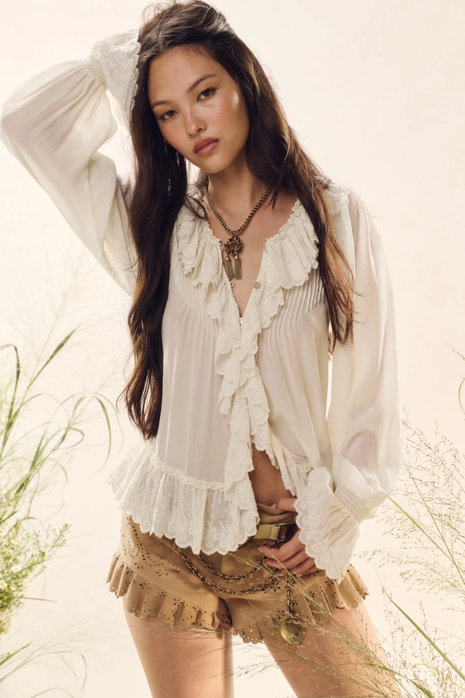 Blusa Avee com Ruffles de Seda