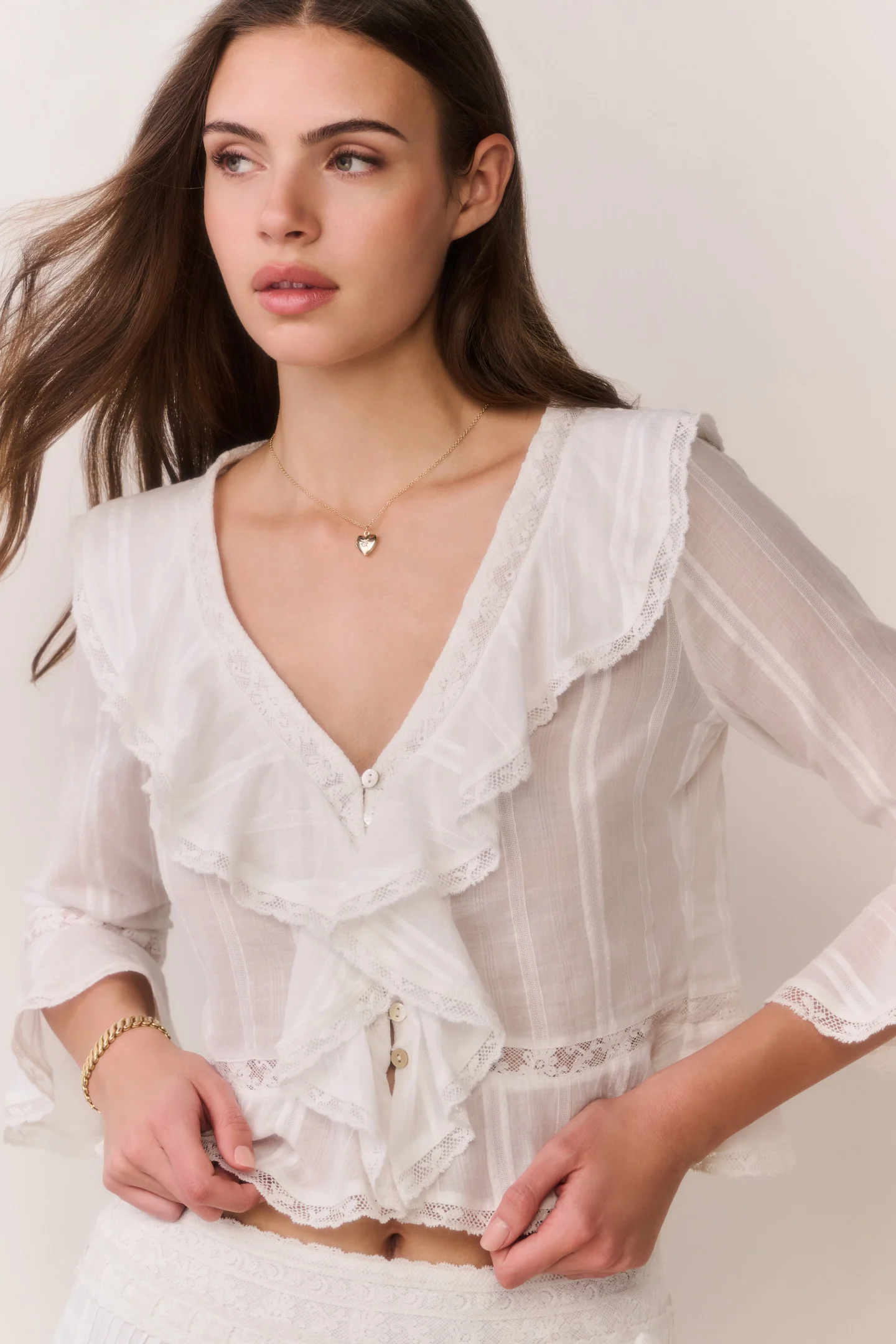 Blusa Olenna Cotton Victorian Ruffle