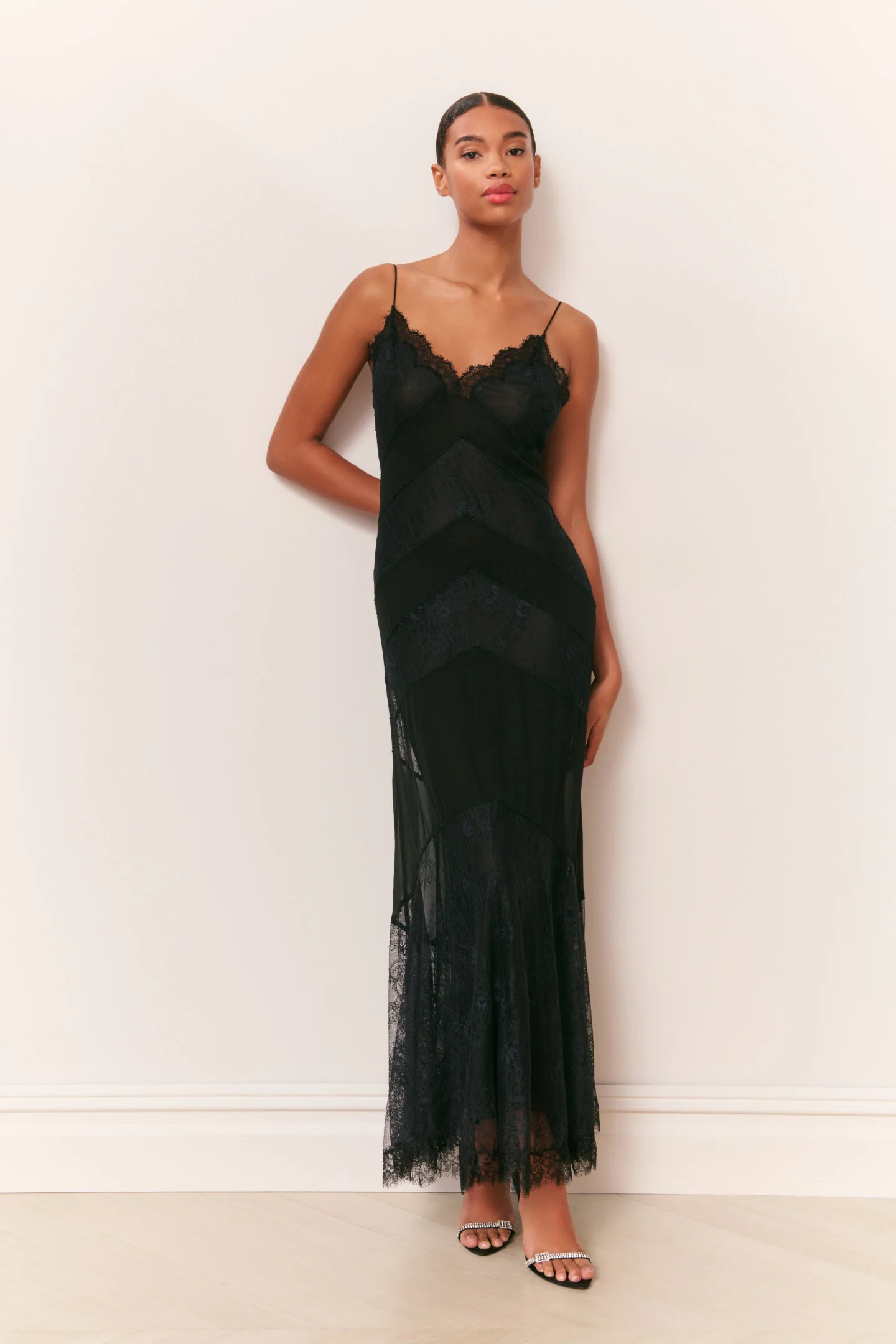 Vestido Maxi de Renda de Seda Astra