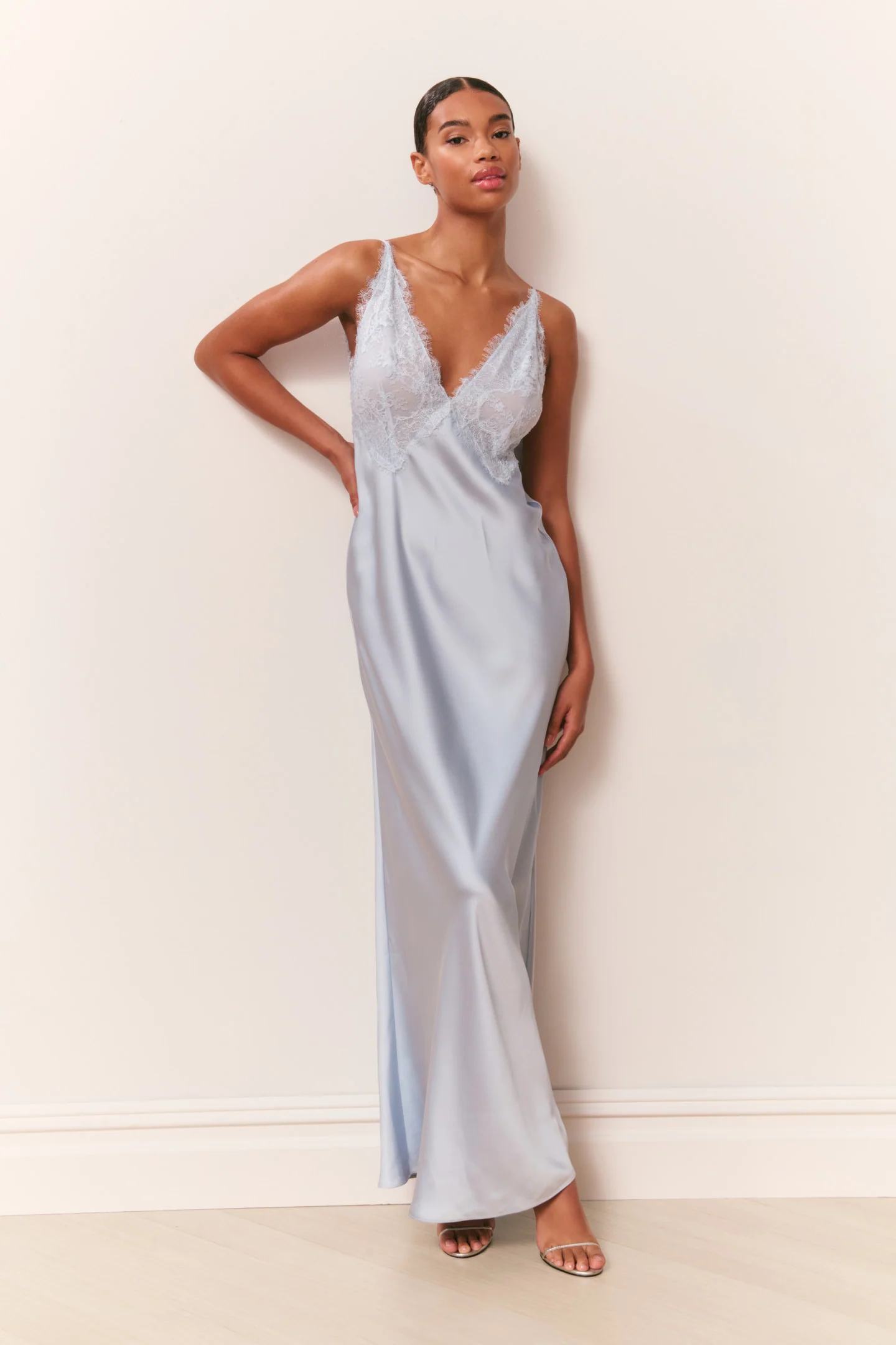 Vestido Longo Maxi Satin Iridia